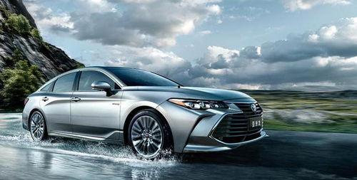 亚洲龙落水视频,紧急救援行动展开